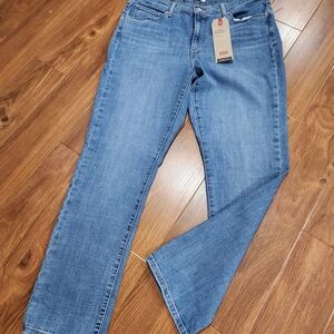 Levi's Light Blue Straight Leg Women's Jeans